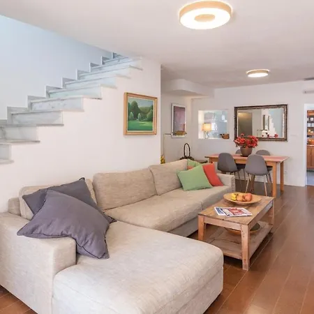 Casa Zafiro By Ruralidays בית נופש מארבלה